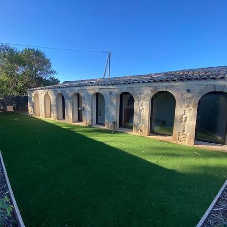 Maison En Pierre A Clermont-L'Herault Brignac  Buitenkant foto